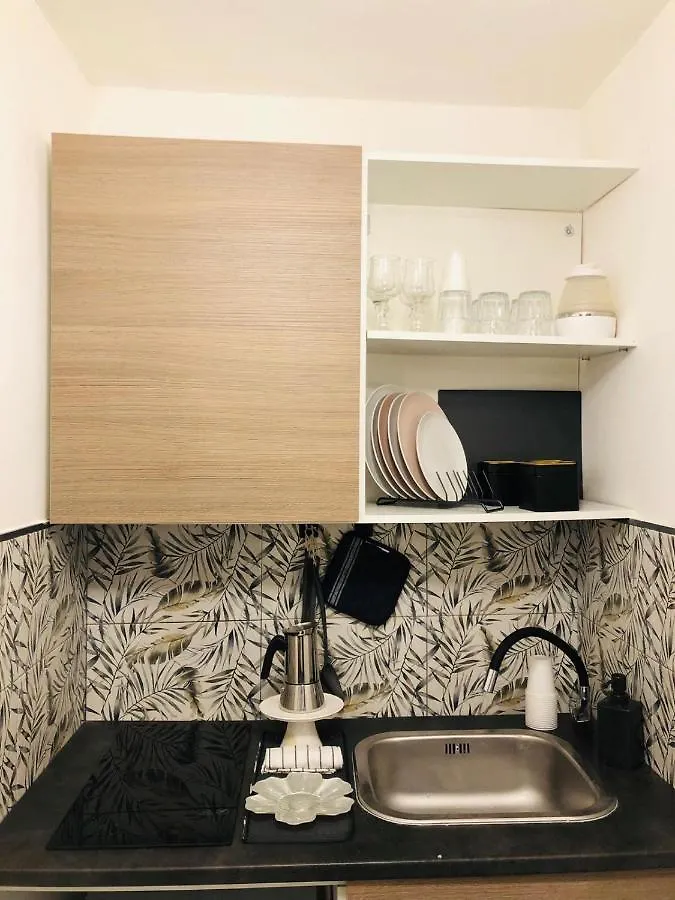 Industrial Annare Apartment Naples