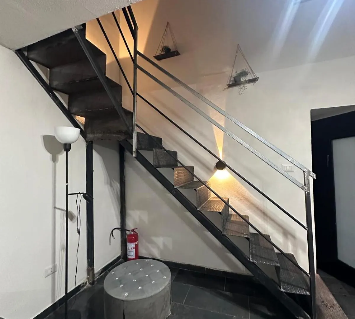 Industrial Annare Apartment Naples